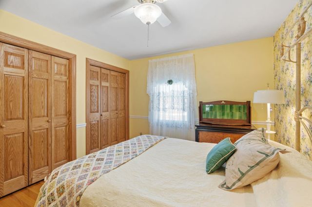 2476 Tierney Avenue E, North Saint Paul, MN 55109