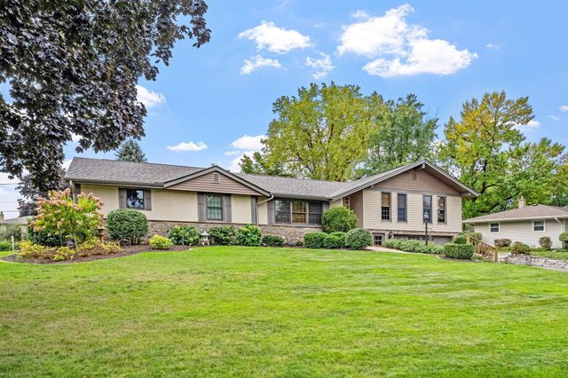 2476 Tierney Avenue E, North Saint Paul, MN 55109