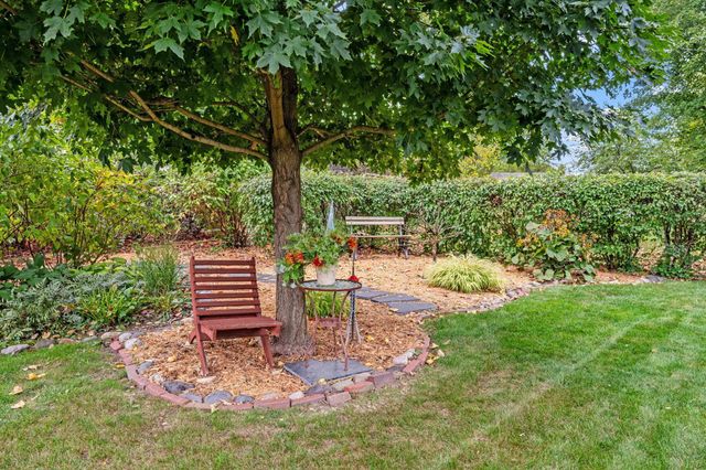 2476 Tierney Avenue E, North Saint Paul, MN 55109