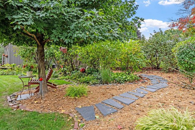 2476 Tierney Avenue E, North Saint Paul, MN 55109