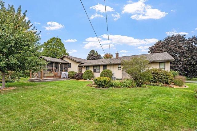 2476 Tierney Avenue E, North Saint Paul, MN 55109