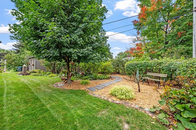 2476 Tierney Avenue E, North Saint Paul, MN 55109