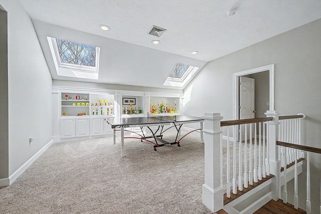 7 S Barn Rd, Hopkinton, MA 01748