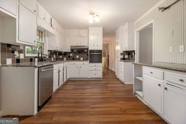 3743 Tree Bark Trail, Decatur, GA 30034