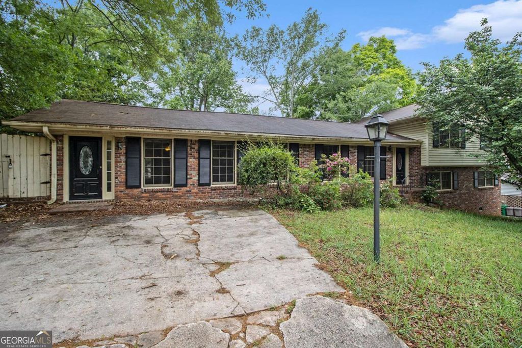 3743 Tree Bark Trail, Decatur, GA 30034