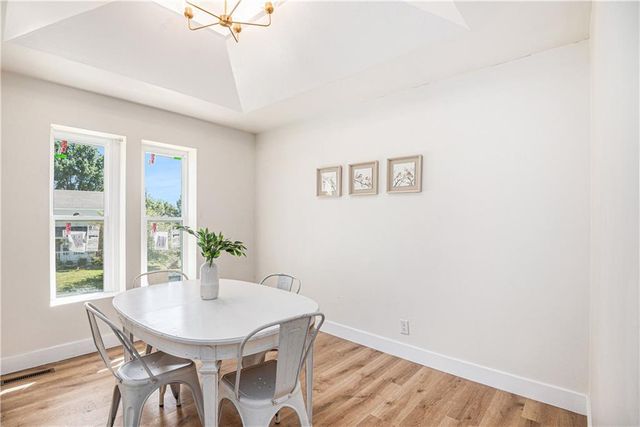 13304 Corrington Avenue, Grandview, MO 64030