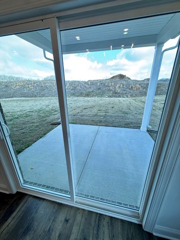 6421 Waymeet Dr, Spring Hill, TN 37174