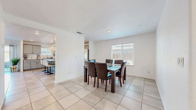 1775 Tomaso Ct, Los Banos, CA 93635