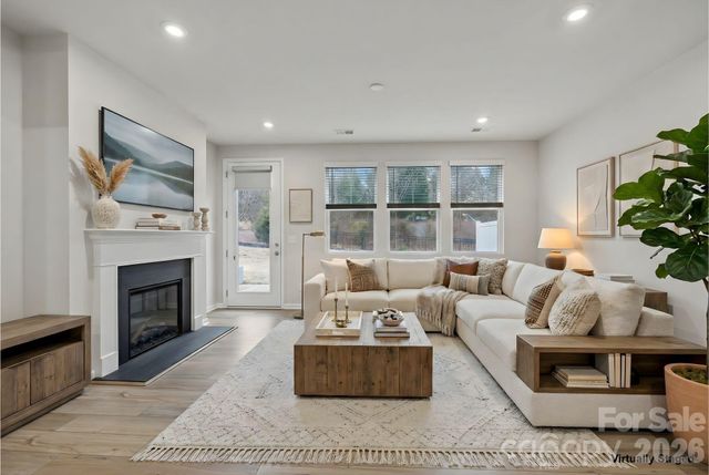 11246 Bartrams Way, Charlotte, NC 28278