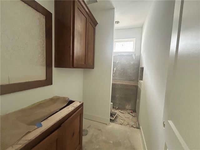 1825 Register Court, College Station, TX 77845