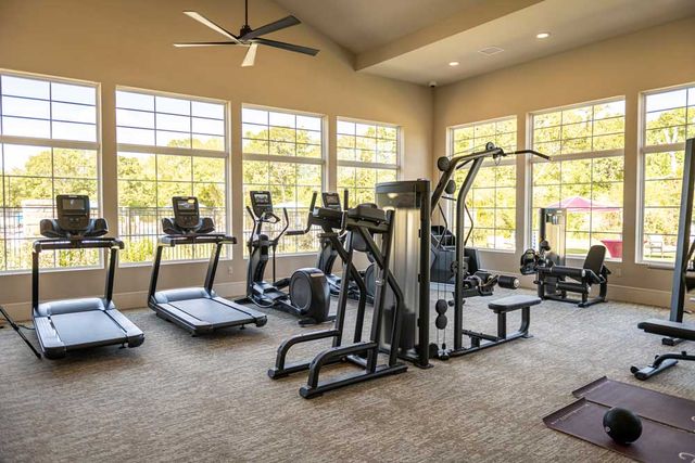 1825 Register Court, College Station, TX 77845