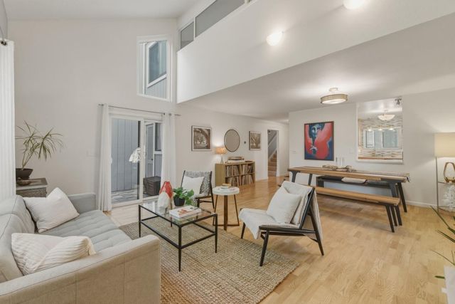 221 N Rengstorff Avenue 1, Mountain View, CA 94043