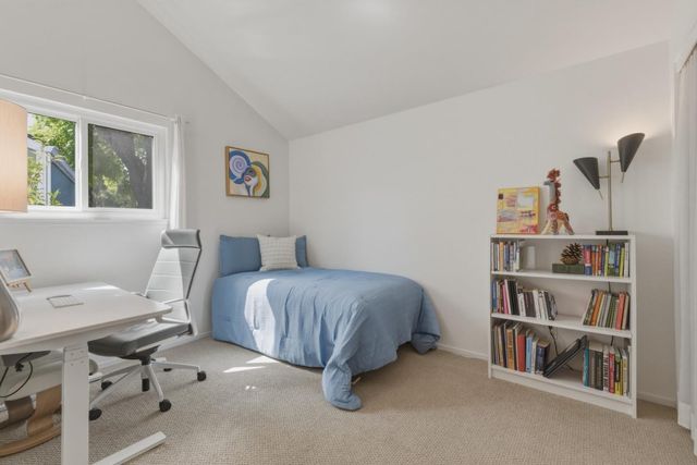 221 N Rengstorff Avenue 1, Mountain View, CA 94043