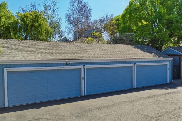 221 N Rengstorff Avenue 1, Mountain View, CA 94043