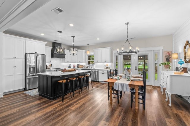 142 John Green Ln., Georgetown, SC 29440