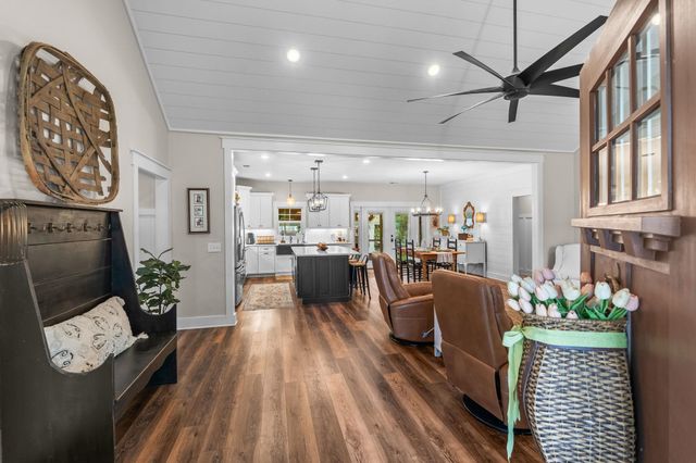 142 John Green Ln., Georgetown, SC 29440