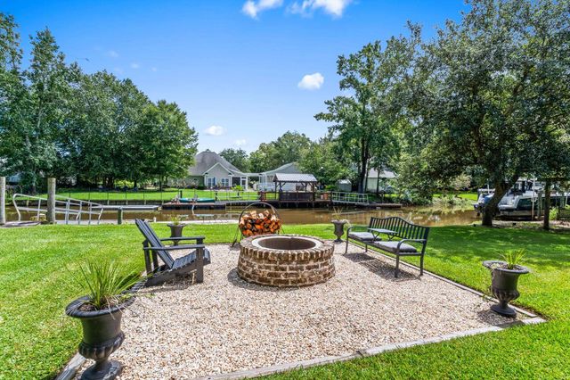 142 John Green Ln., Georgetown, SC 29440