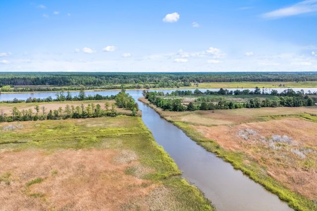 142 John Green Ln., Georgetown, SC 29440