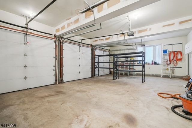 111 Chopin Dr, Wayne Twp., NJ 07470