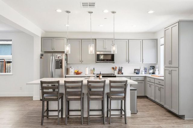 4726 Durum Way, Roseville, CA 95747