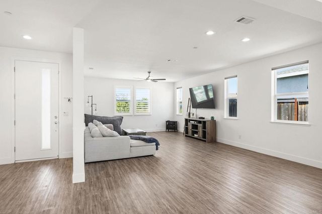 4726 Durum Way, Roseville, CA 95747
