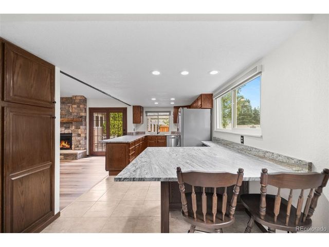 3702 S Mission Pkwy, Aurora, CO 80013