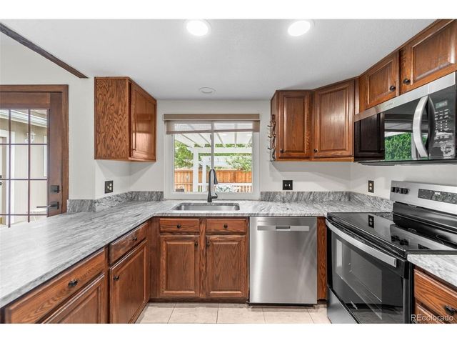 3702 S Mission Pkwy, Aurora, CO 80013