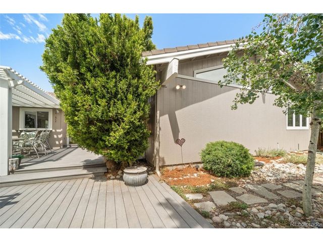 3702 S Mission Pkwy, Aurora, CO 80013