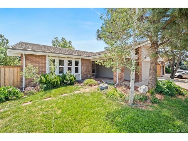 3702 S Mission Pkwy, Aurora, CO 80013