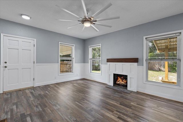 802 N Quincy Street, Perry, FL 32347