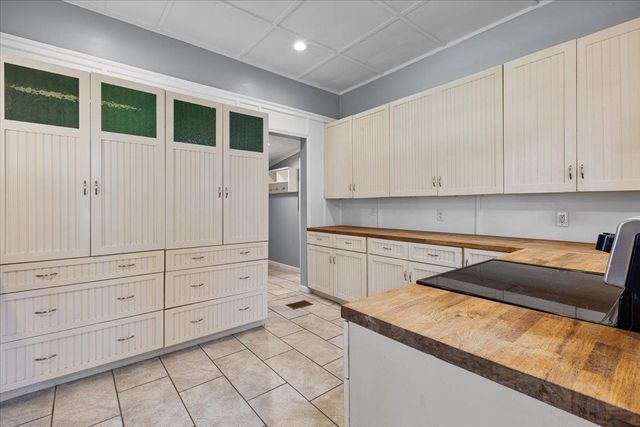 802 N Quincy Street, Perry, FL 32347