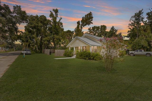 802 N Quincy Street, Perry, FL 32347