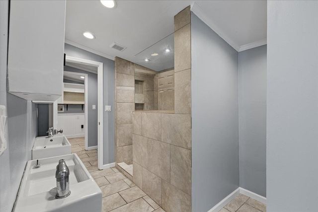 802 N Quincy Street, Perry, FL 32347