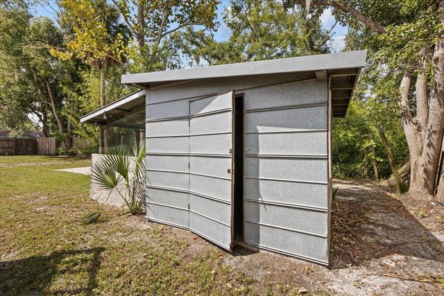 802 N Quincy Street, Perry, FL 32347