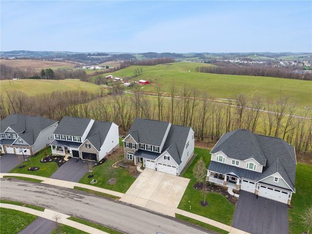4018 Overview Dr, Cecil, PA 15317