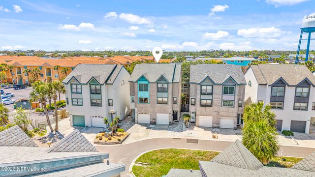 2272 2ND Street S, Jacksonville Beach, FL 32250