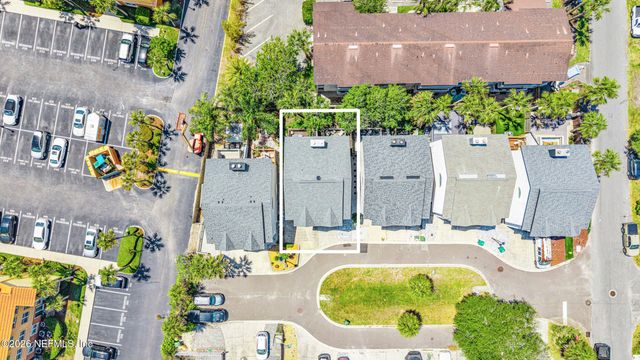 2272 2ND Street S, Jacksonville Beach, FL 32250