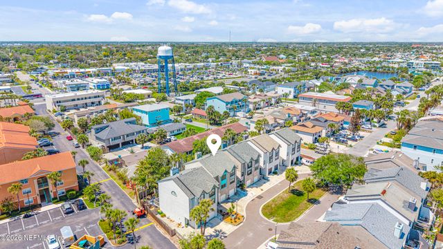 2272 2ND Street S, Jacksonville Beach, FL 32250
