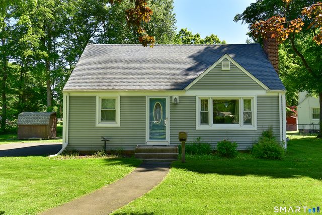 82 Rood Avenue, Windsor, CT 06095