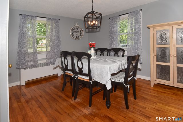 82 Rood Avenue, Windsor, CT 06095