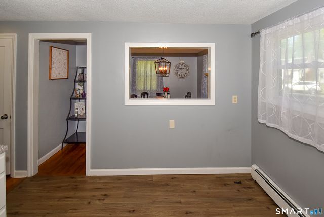 82 Rood Avenue, Windsor, CT 06095