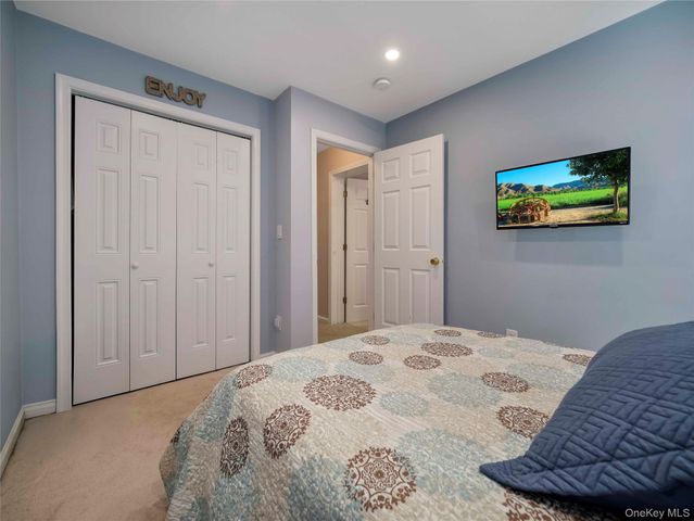 146 Foltim Way, Congers, NY 10920