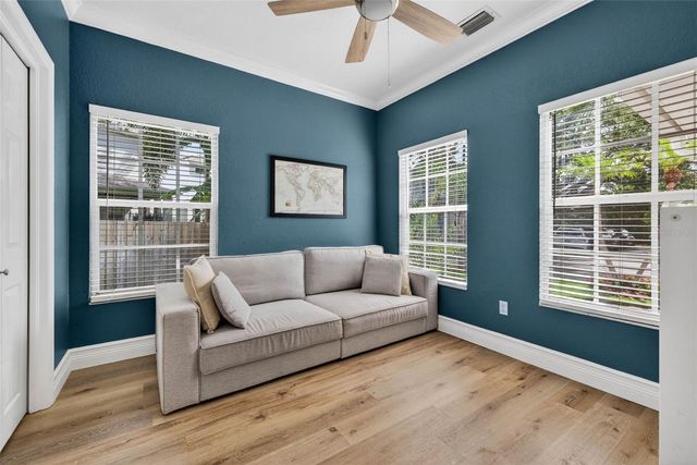 6007 S RUSSELL STREET, Tampa, FL 33611