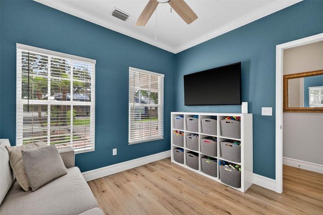6007 S RUSSELL STREET, Tampa, FL 33611