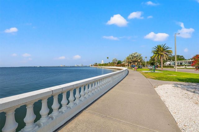6007 S RUSSELL STREET, Tampa, FL 33611