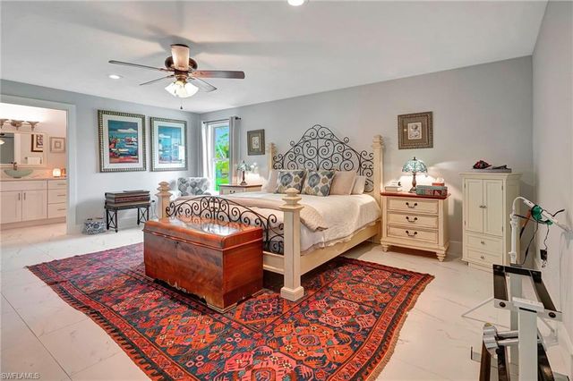 787 Overriver DR, North Fort Myers, FL 33903