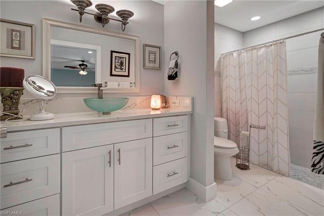 787 Overriver DR, North Fort Myers, FL 33903