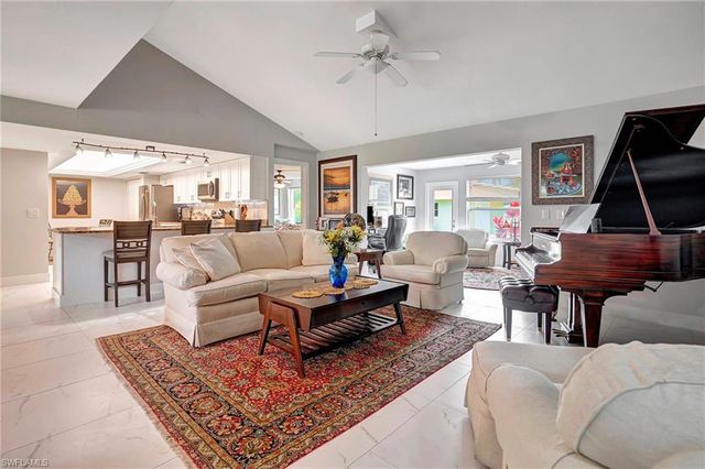 787 Overriver DR, North Fort Myers, FL 33903