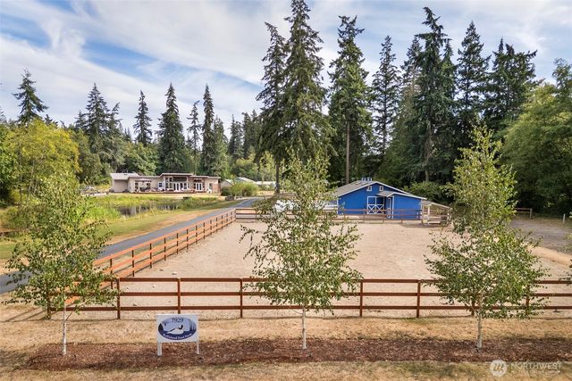 7929 NE Hunt Club Lane, Hansville, WA 98340