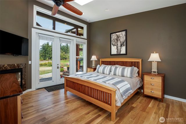 7929 NE Hunt Club Lane, Hansville, WA 98340